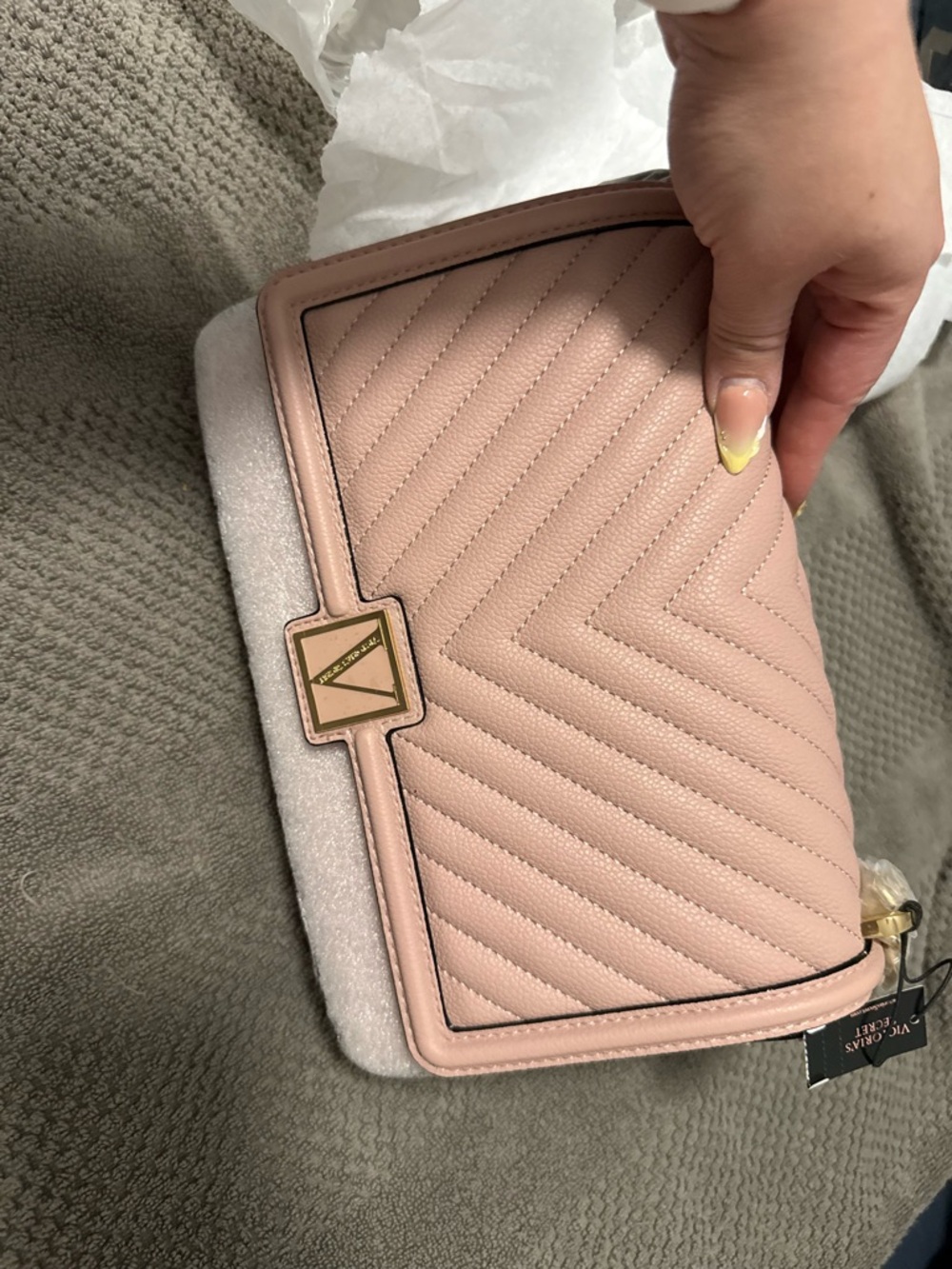 Victoria Secrets crossbody with gold chain